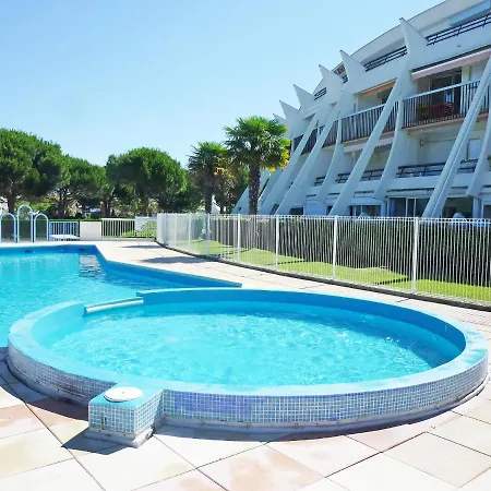 Apartment Les Flamants Roses-9 By Interhome