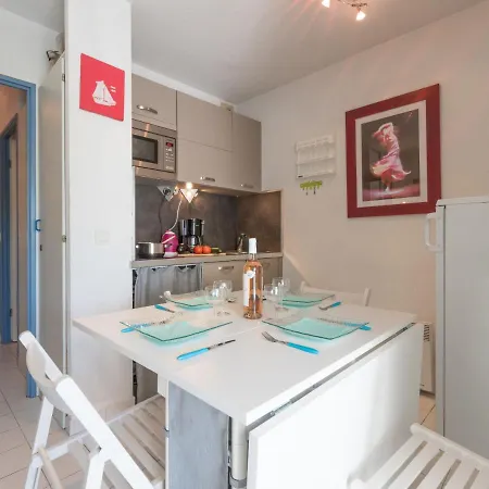 Apartment Les Flamants Roses-9 By Interhome