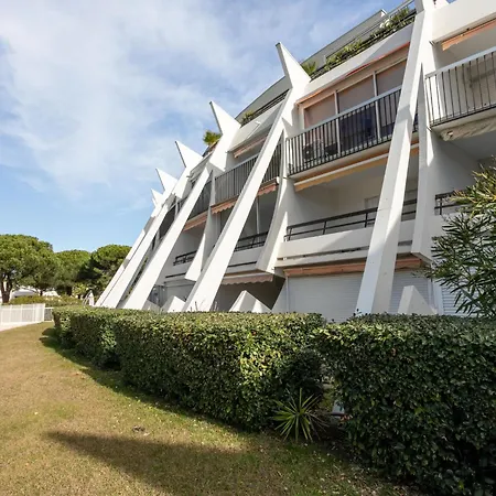 Apartment Les Flamants Roses-9 By Interhome *
